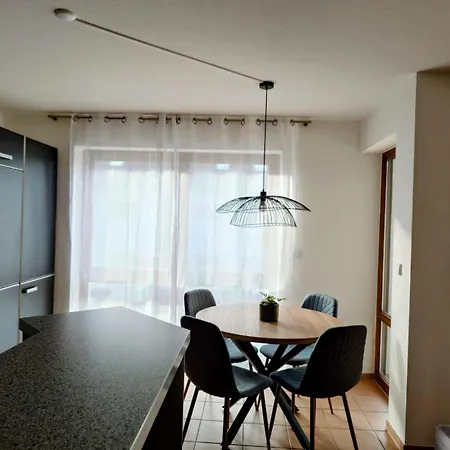 Seeside Apartment *